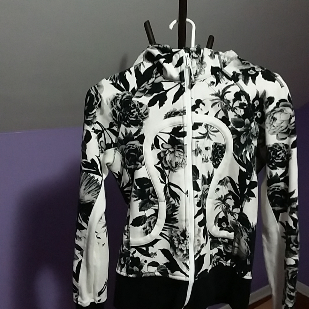 Floral Brisk Bloom Scuba Hoodie